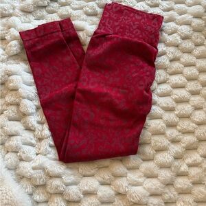 Red scrunch butt Leopard Print Leggings